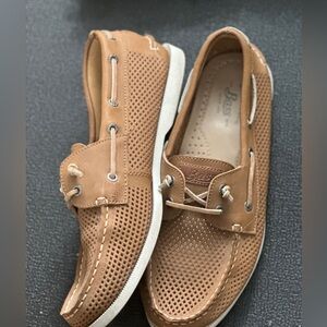 Bass Men’s Tan leather Boat Shoes Size 10.5